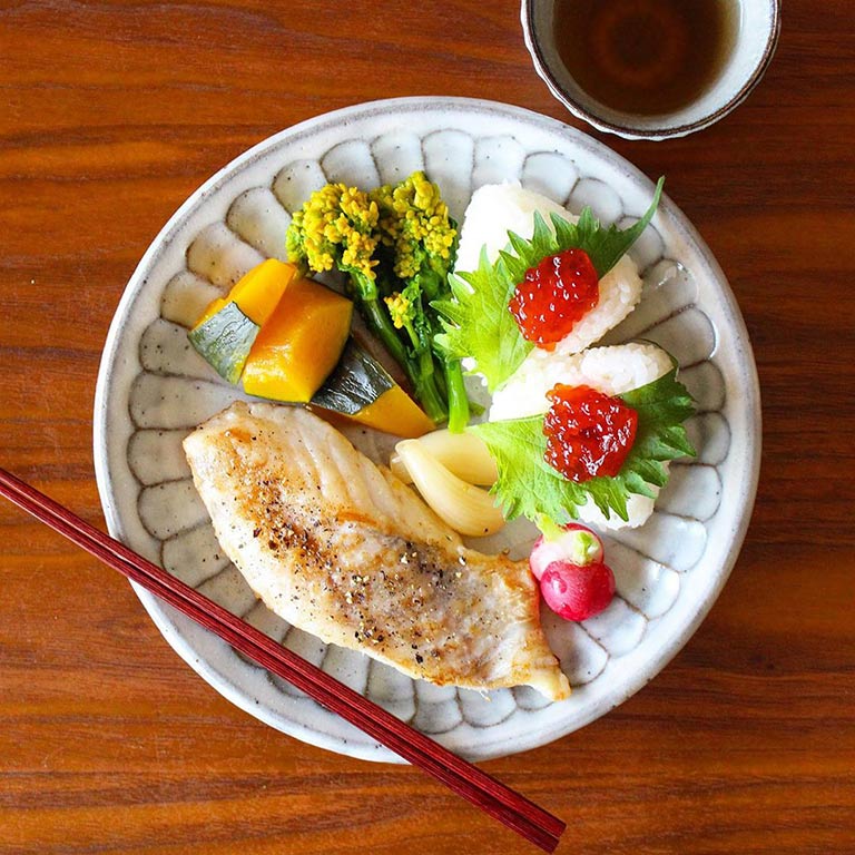 たらと筋子の華やか和食ワンプレート