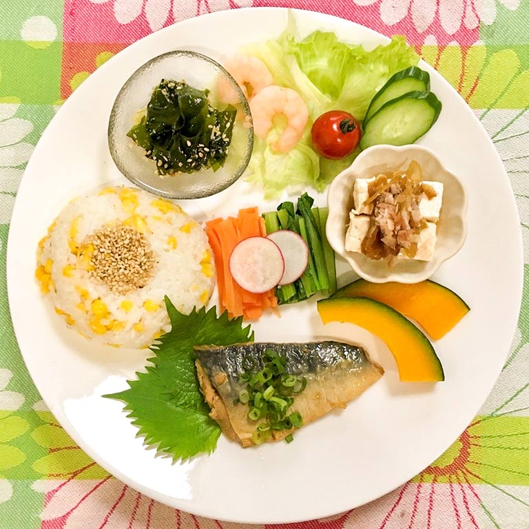 カラダにやさしい、彩りワンプレート