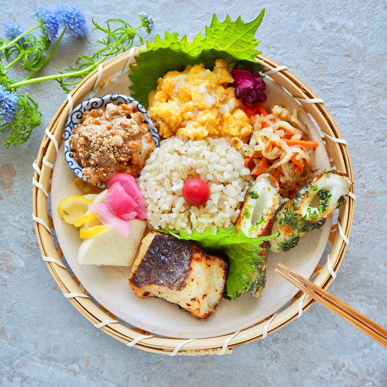 和食の盛り合わせごはんワンプレート