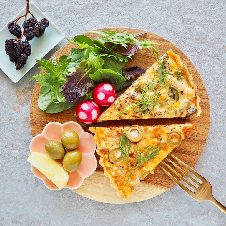 2種のキッシュのフランス家庭料理風ワンプレート